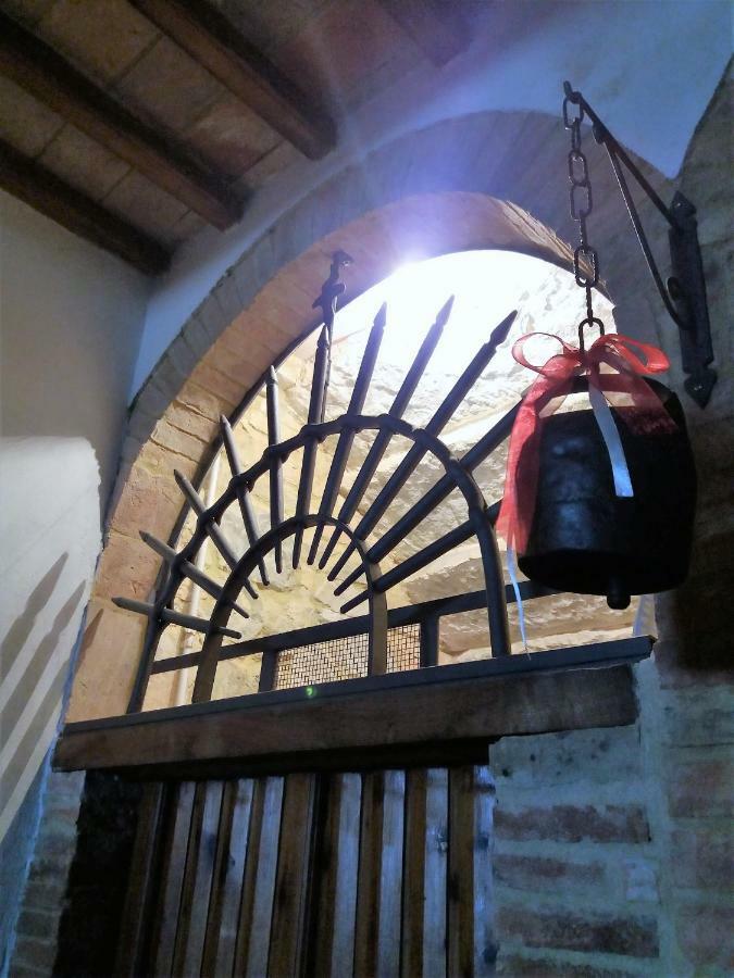 Casa Tarrini Apartman Chianni Kültér fotó